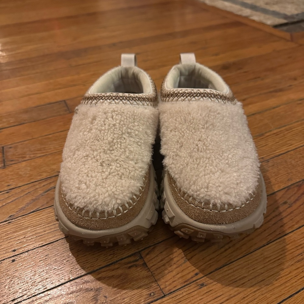 Ugg Women’s Venture Daze Cozy Slides